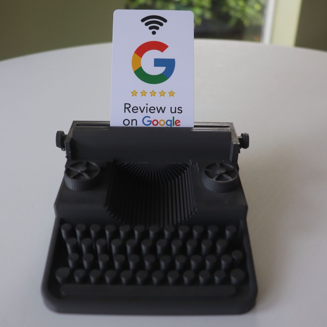 Tik 'm aan Mini Display – Typemachine Edition + gratis Google review pas